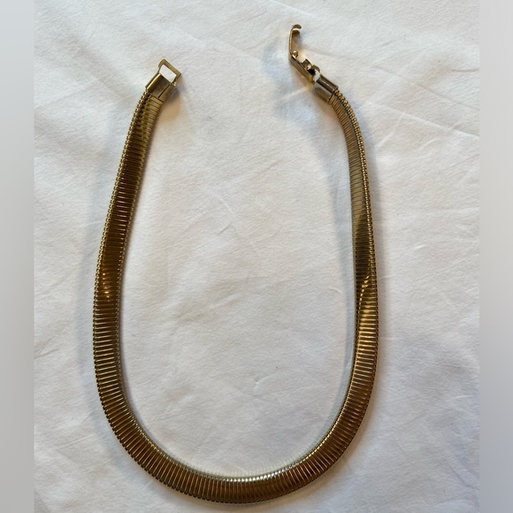 Vintage Snake Chain Gold Tone Ribbed Necklace, 15” - Picture 3 of 4
